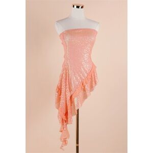 ❤️‍🔥4 for $25 SALE: Free People Peach Sequin Crop Top